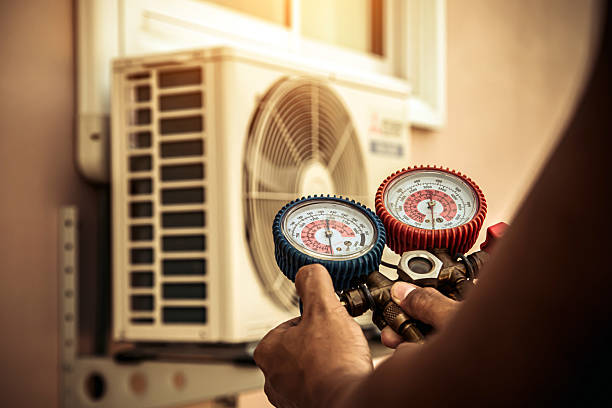 Professional Hvac Installation technician working in Mt Baldy, CA